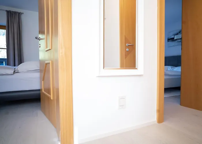 Bachweg * Forstau (Salzburg)