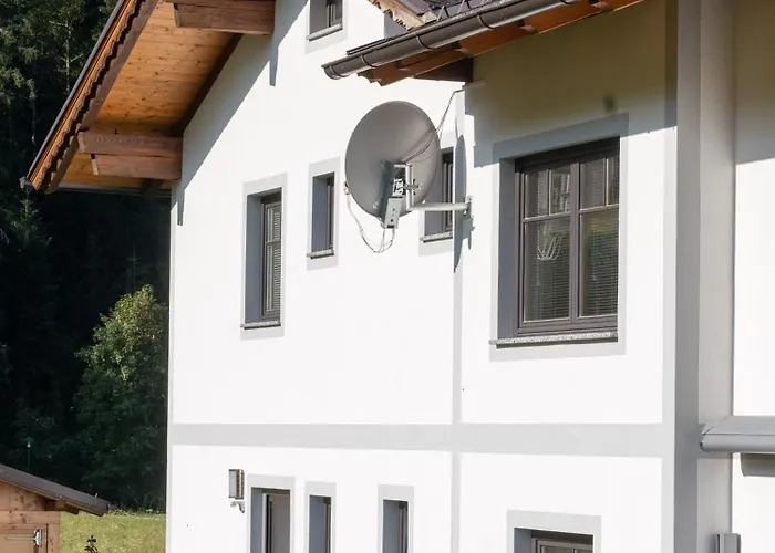 Bachweg Apartment *